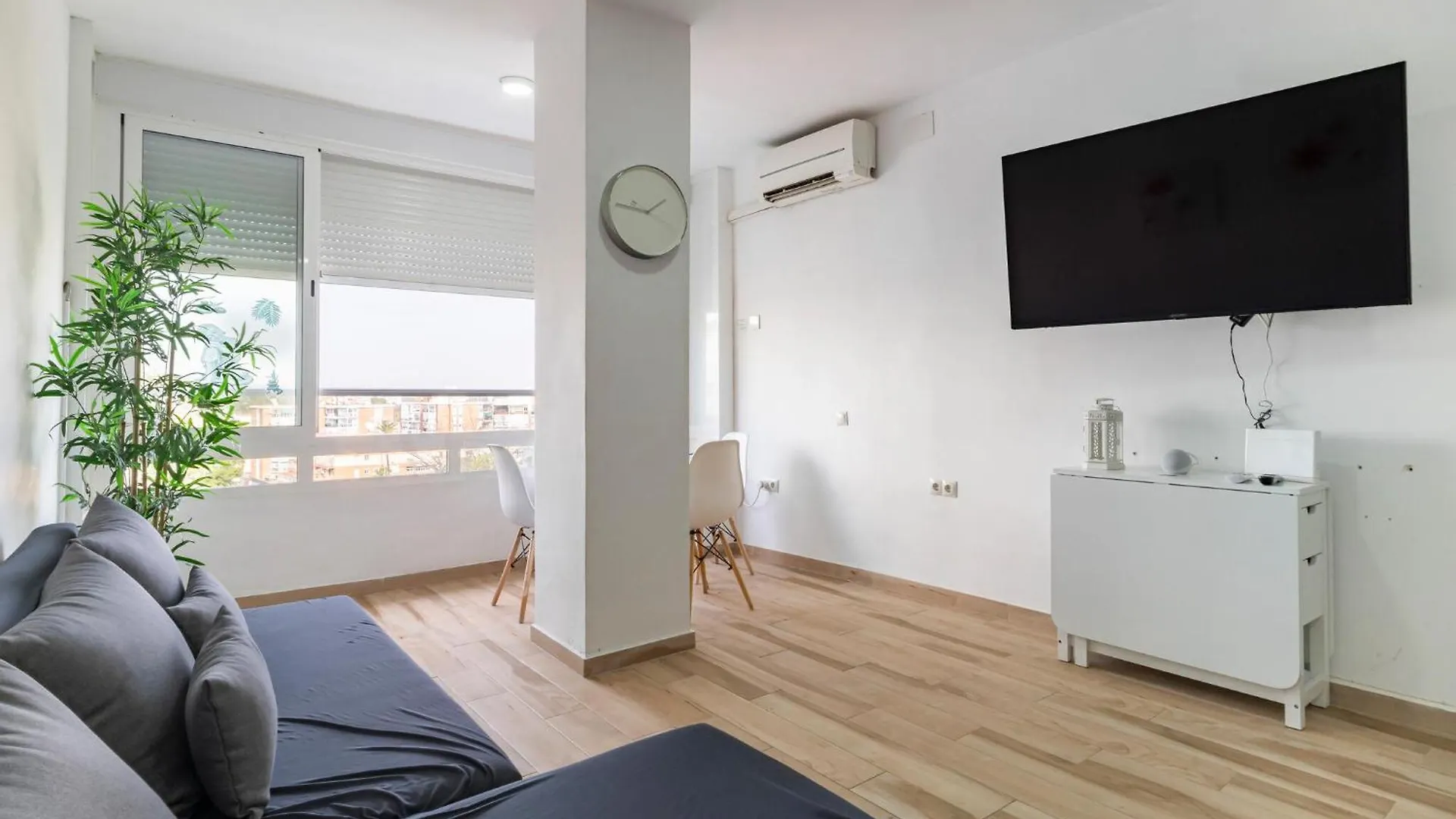 Beautiful Apartment In Torremolinos